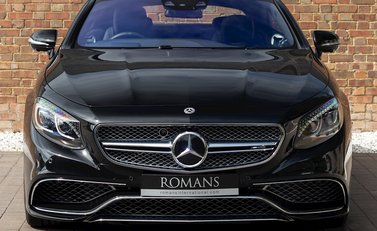 Mercedes-Benz S Class S65 Coupe 4