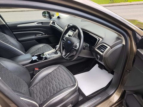 Ford Mondeo 2.0 Mondeo Vignale TDCi Auto 4dr 9