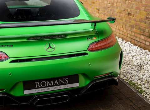 Mercedes-Benz AMG GT R 23
