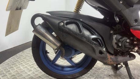 Aprilia SR 50 2001 SPARES OR REPAIR RUNNING 50CC PROJECT 18
