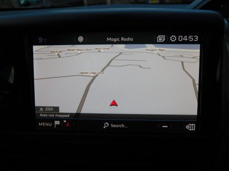 Peugeot 2008 1.5 BLUEHDI GT LINE 5 Dr 18