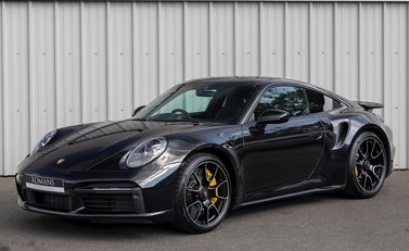 Porsche 911 (992) Turbo S 6