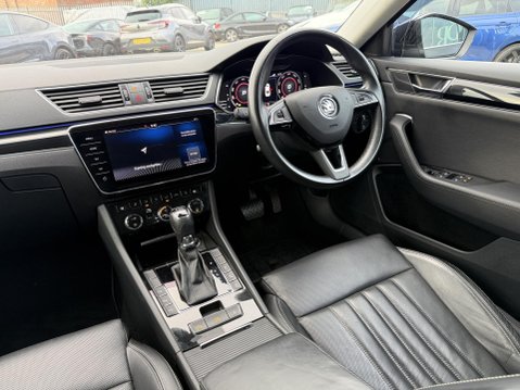 Skoda Superb 2.0 TSI Laurin & Klement Hatchback 5dr Petrol DSG Euro 6 (s/s) (190 ps) 29