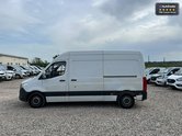 Mercedes-Benz Sprinter MWB L2H3 High Roof CDi FWD Cruise Control EURO 6 NO VAT 1