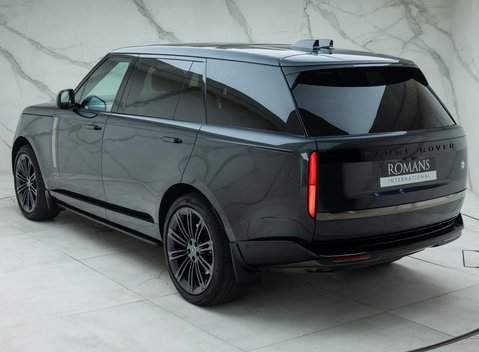 Land Rover Range Rover P615 SV LWB 13
