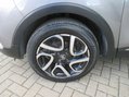 Renault Captur 0.9 TCe ENERGY Iconic Euro 6 (s/s) 5dr 12