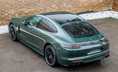 Porsche Panamera Turbo S E-Hybrid 9