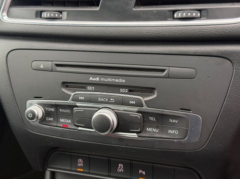 Audi Q3 2.0 TDI S line S Tronic quattro Euro 5 (s/s) 5dr 85