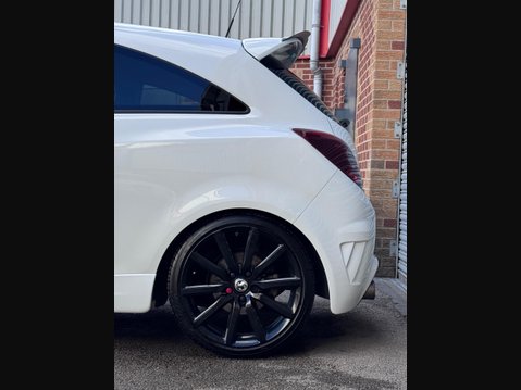 Vauxhall Corsa 1.6T 16V VXR Clubsport Hatchback 3dr Petrol Manual Euro 5 (205 ps) 15