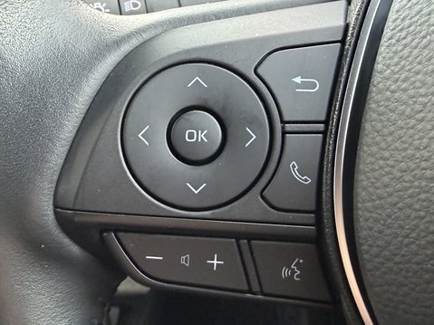 Suzuki Swace 1.8 Hybrid Motion 5dr CVT 31