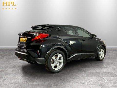Toyota C-HR 1.8 VVT-h Icon SUV 5dr Petrol Hybrid CVT Euro 6 (s/s) (122 ps) 7