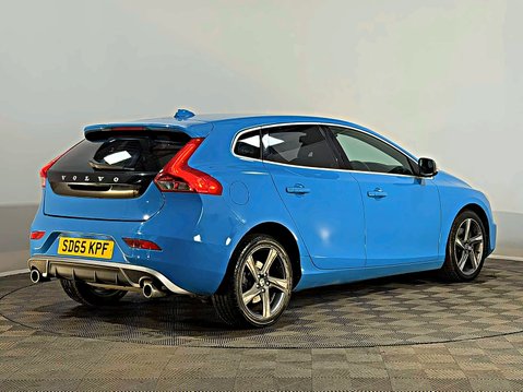 Volvo V40 R-DESIGN D3 MANUAL 7