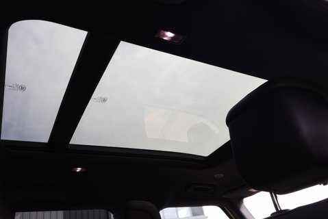 Land Rover Defender 110 D300 X-DYNAMIC HSE 7 SEATER  PRICE MATCH OFFER PREMIUM COLOUR  20