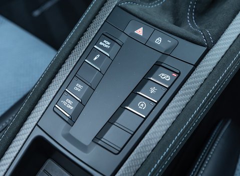 Porsche 718 SPYDER RS PDK 22