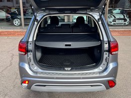 Mitsubishi Outlander 2.4 Outlander Design PHEV CVT 4WD 5dr 74