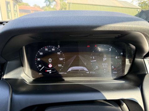 Land Rover Discovery Sport 2.0 Discovery Sport R-Dynamic HSE D MHEV Auto 4WD 5dr 87