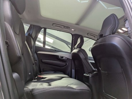 Volvo XC90 2.0 XC90 + B5 MHEV AWD Auto 4WD 5dr 60