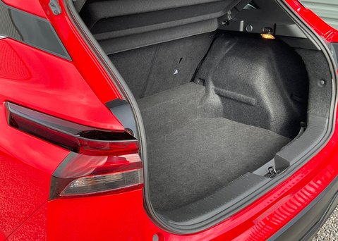 Nissan Qashqai DIG-T ACENTA PREMIUM MHEV 14