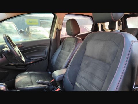 Ford Ecosport ST-LINE 17