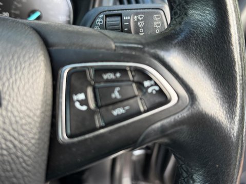 Ford Ecosport 1.5 TDCi Titanium Euro 6 (s/s) 5dr 22