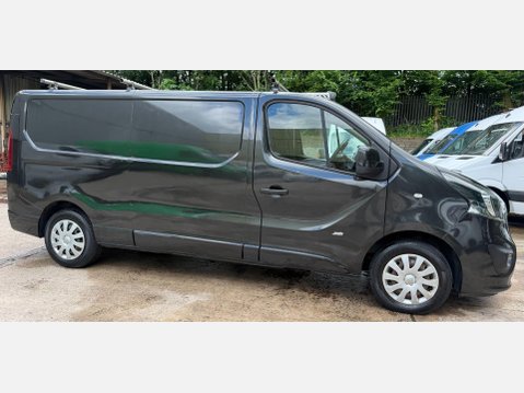 Vauxhall Vivaro 1.6 CDTi 2900 BiTurbo ecoFLEX Sportive Panel Van 5dr Diesel Manual L2 H1 Eu 7