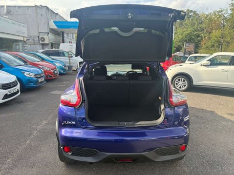 Nissan Juke 1.6 Acenta Premium SUV 5dr Petrol XTRON Euro 5 (117 ps) 9
