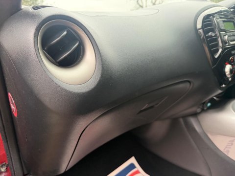 Nissan Juke 1.5 dCi 8v Acenta Euro 5 (s/s) 5dr 37