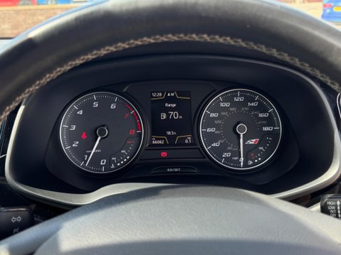 SEAT Leon 2.0 TSI Cupra 290 Sport Tourer Euro 6 (s/s) 5dr 12