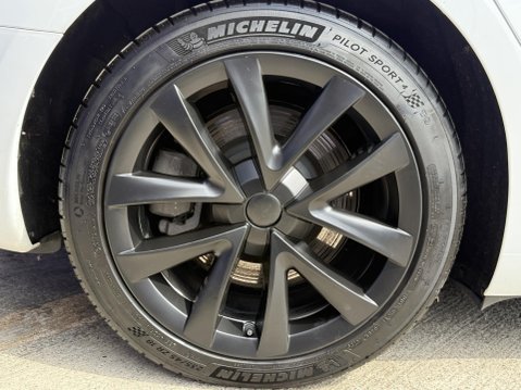 Tesla Model 3 Saloon 4dr Electric Auto RWD (241 bhp) 15