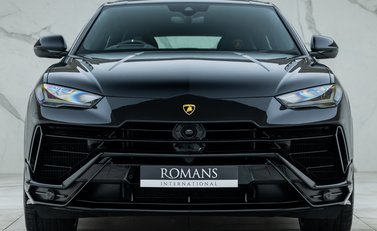 Lamborghini Urus S 4