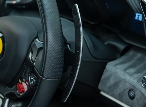 Ferrari 488 Pista 12