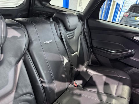 Ford Focus 2.0 TDCi ST-3 Euro 6 (s/s) 5dr 31