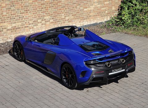 McLaren 675 LT Spider 24