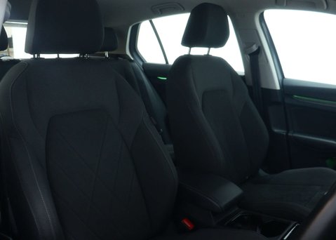 Volkswagen Golf 1.4 TSI 13kWh Style Hatchback 5dr Petrol Plug-in Hybrid DSG Euro 6 (s/s) (2 48