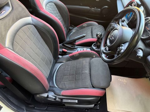 Mini Hatch 1.5 Cooper 3dr 12