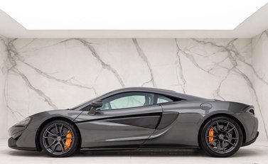 McLaren 570S V8 3