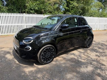 Fiat 500e C LA PRIMA 3