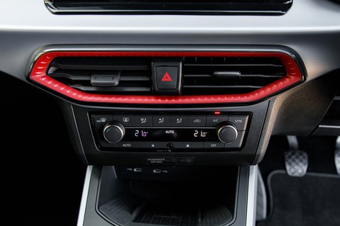 SEAT Arona ECOTSI FR 39