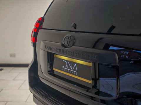 Toyota Land Cruiser 2.8D Invincible Matt Black Edition SUV 5dr Diesel Auto 4WD Euro 6 (s/s) (7 48