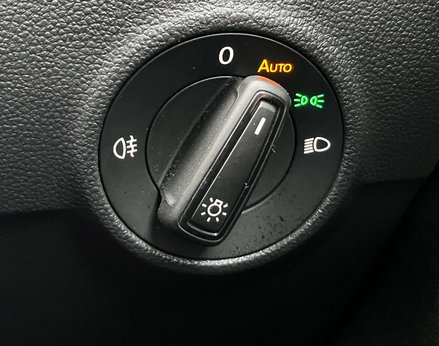 Volkswagen T-Roc 1.5 T-Roc Match TSI S-A 5dr 67