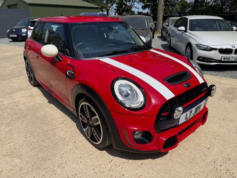 Mini Hatch 2.0 Cooper S Works 210 3dr 11