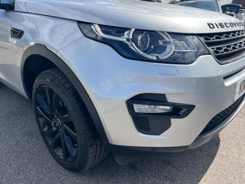 Land Rover Discovery Sport 2.0 TD4 HSE Auto 4WD Euro 6 (s/s) 5dr 12