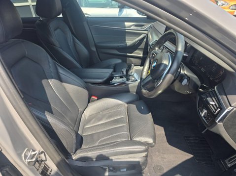 BMW 5 Series 2.0 520d MHT M Sport Steptronic Euro 6 (s/s) 4dr 11