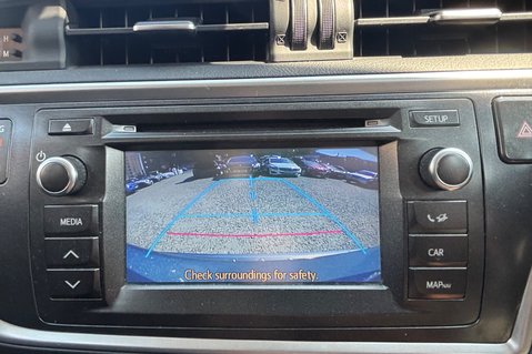 Toyota Auris ICON VALVEMATIC.. AUTOMATIC.. 9 MAIN DEALER SERVICES.. STUNNING EXAMPLE 6