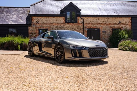 Audi R8 5.2 FSI V10 Plus S Tronic quattro Euro 6 (s/s) 2dr 11