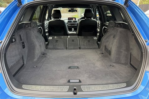 BMW 3 Series 330D XDRIVE M SPORT SHADOW EDITION TOURING - REVERSE CAMERA -PRO NAV -H/K 46