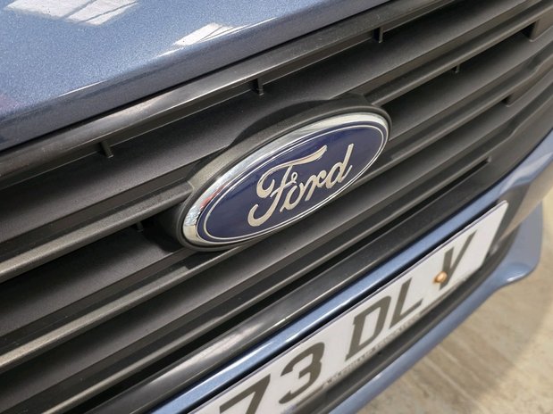 Ford Transit Connect Transit Connect 240 L1 H1 Trend 1.5L 100PS 8 Speed Auto 5