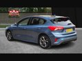 Ford Focus ST-LINE 6