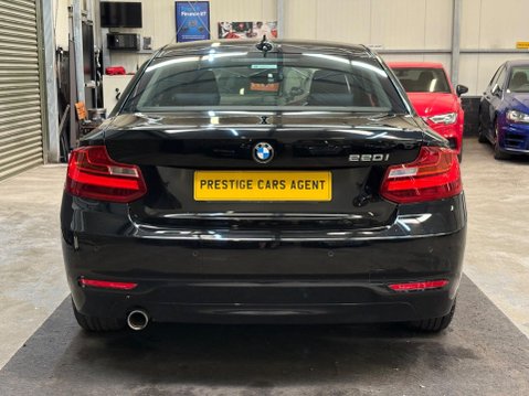 BMW 2 Series 2.0 220i SE Euro 6 (s/s) 2dr 5