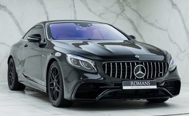 Mercedes-Benz AMG S63 Coupe Premium 9